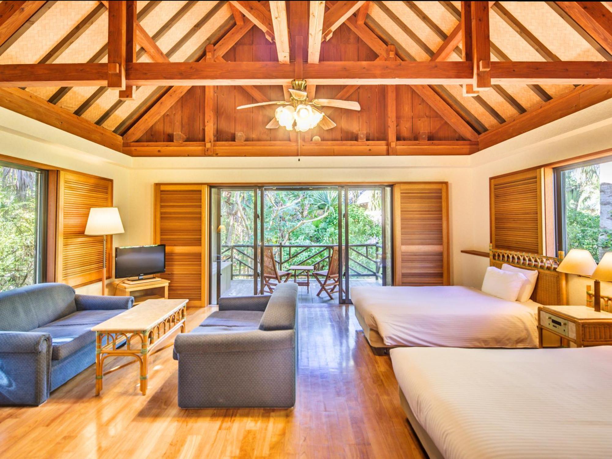 Ishigaki Seaside Hotel Bagian luar foto