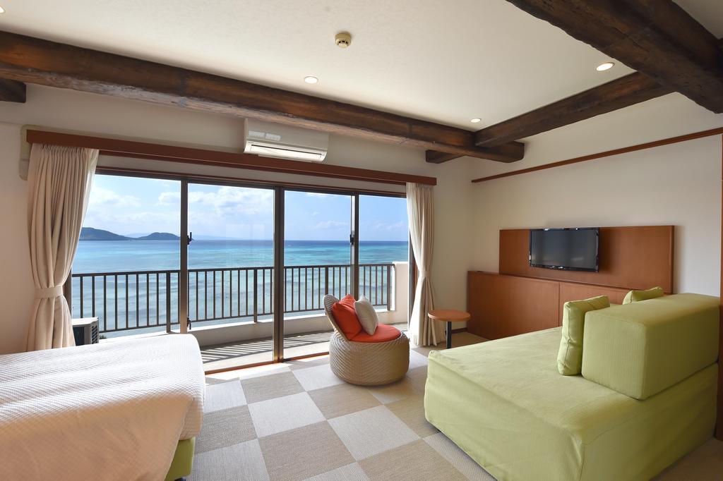 Ishigaki Seaside Hotel Bagian luar foto
