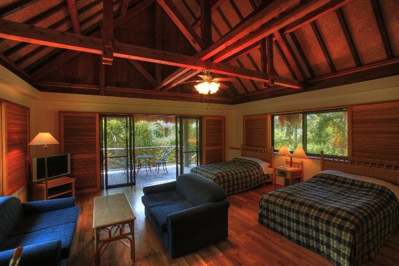 Ishigaki Seaside Hotel Bagian luar foto