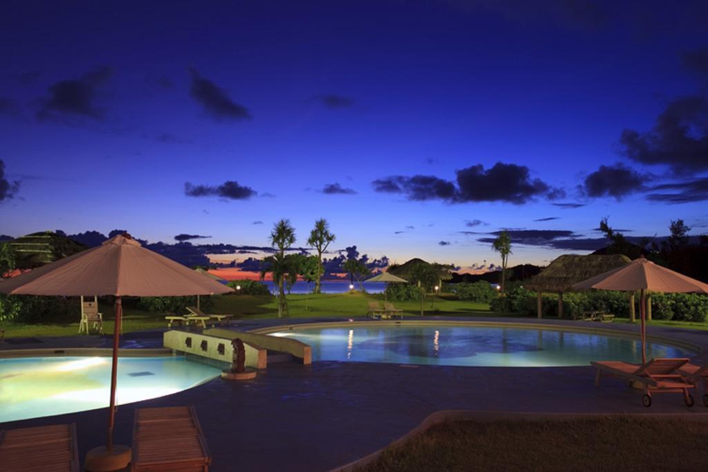 Ishigaki Seaside Hotel Bagian luar foto