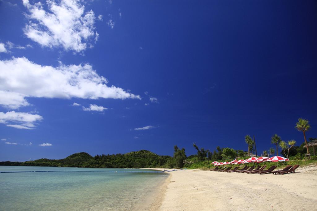Ishigaki Seaside Hotel Bagian luar foto